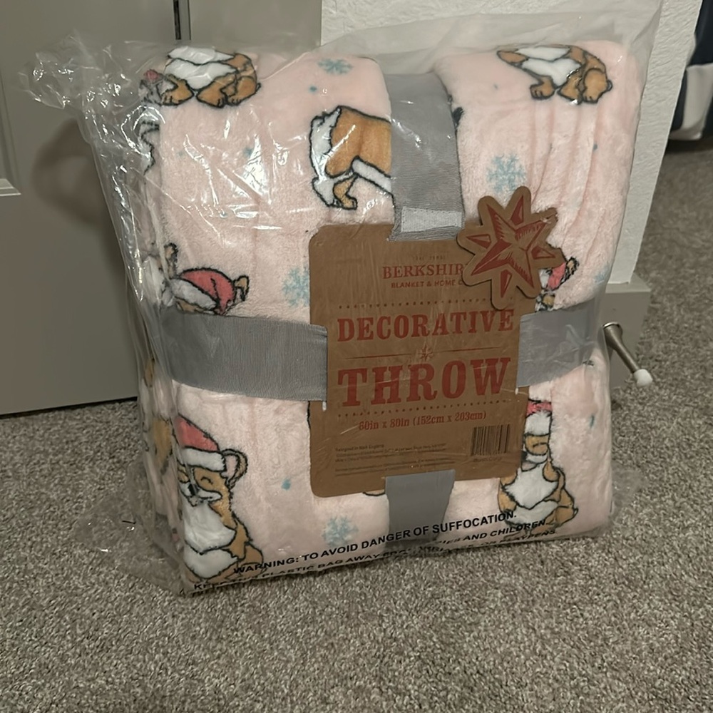 Pink Christmas Corgi Plush decorative throw BRAND NEW